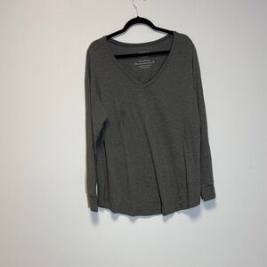 Torrid Dark Gray Long Sleeve V-Neck Tee